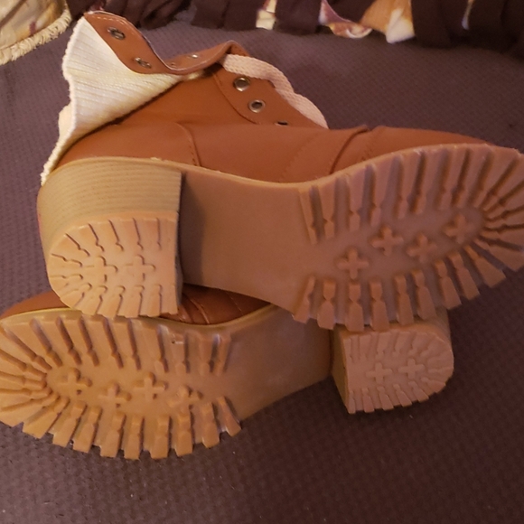 Ladies Work Boots - Picture 3 of 4